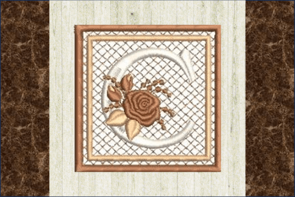 Rose Mini Quilt-C: A Seasonal Embroidery Gem